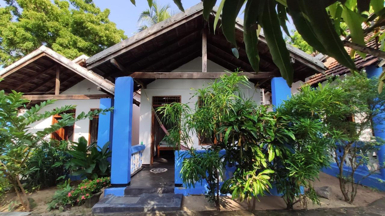 Surf Beach Hotel Arugam Kudah Eksteriør bilde