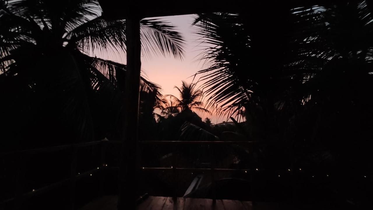 Surf Beach Hotel Arugam Kudah Eksteriør bilde